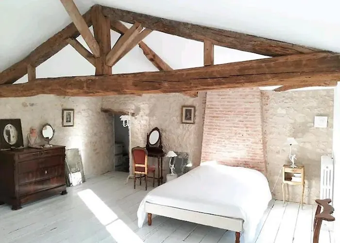 Chateau Fongiras 11 Personnes Medoc *