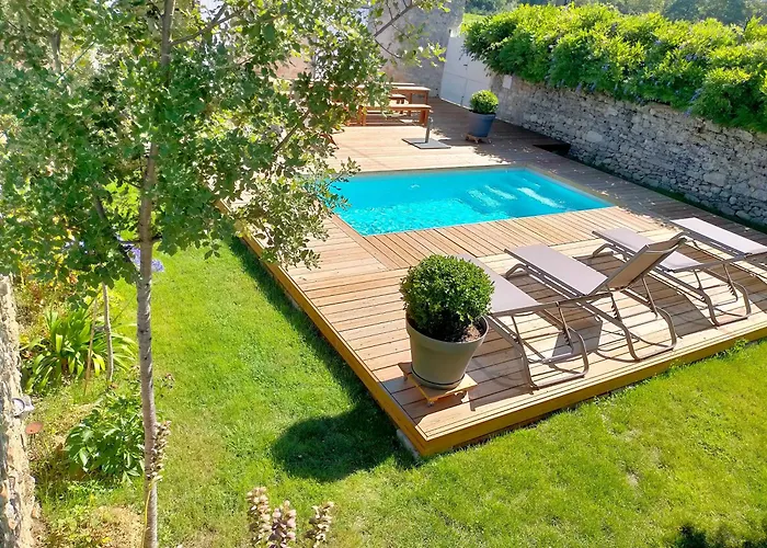 Chateau Fongiras 11 Personnes Medoc Saint-Germain-dʼEsteuil